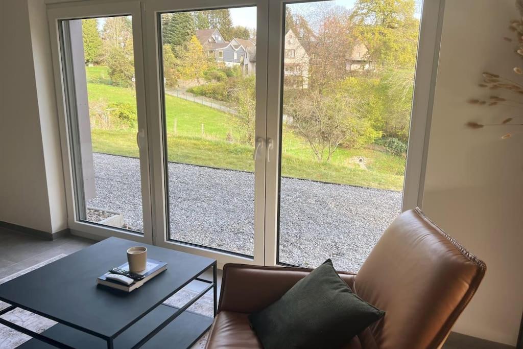 The Forest Retreat- Luxurioese Ferienwohnung Mit Privater Sauna Wermelskirchen Exteriör bild