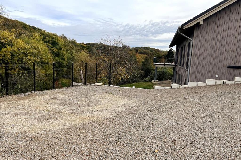 The Forest Retreat- Luxurioese Ferienwohnung Mit Privater Sauna Wermelskirchen Exteriör bild