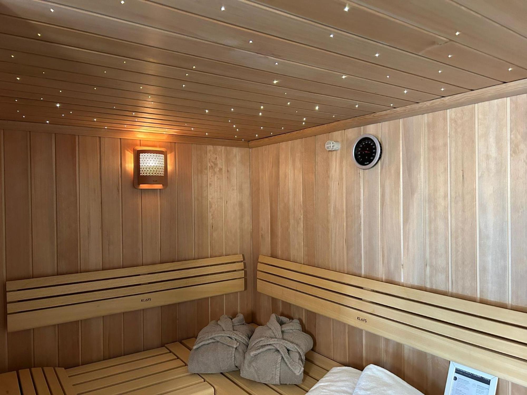 The Forest Retreat- Luxurioese Ferienwohnung Mit Privater Sauna Wermelskirchen Exteriör bild